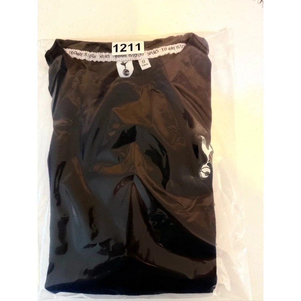 Tottenham Hotspur T-Shirt Kids 13 Navy Embroidered Logo BT07SS23